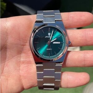 Green and Silver Minimalist Watch with Stainless Steel Band